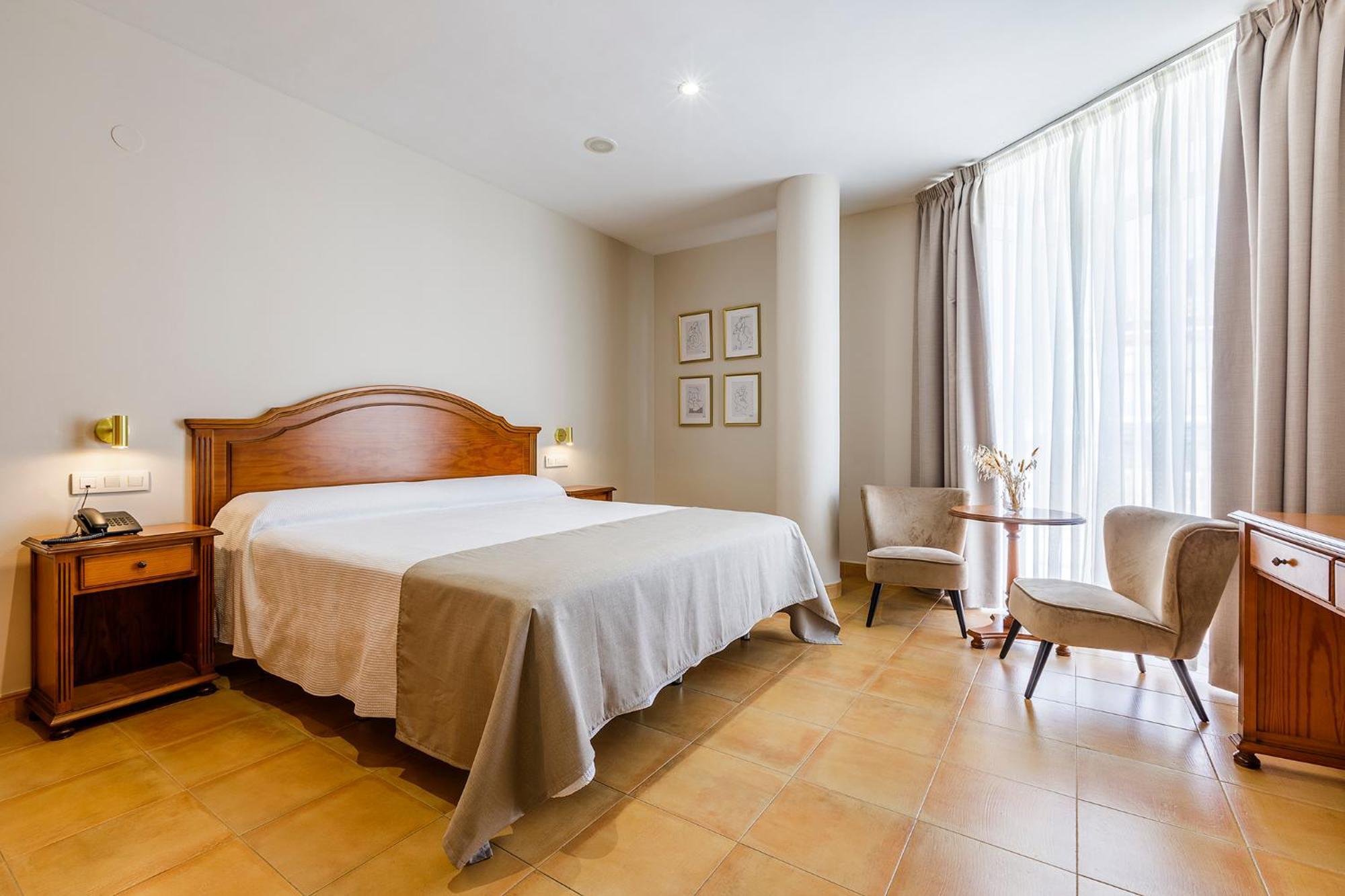 Hotel Almijara - Mares La Herradura  Exteriör bild