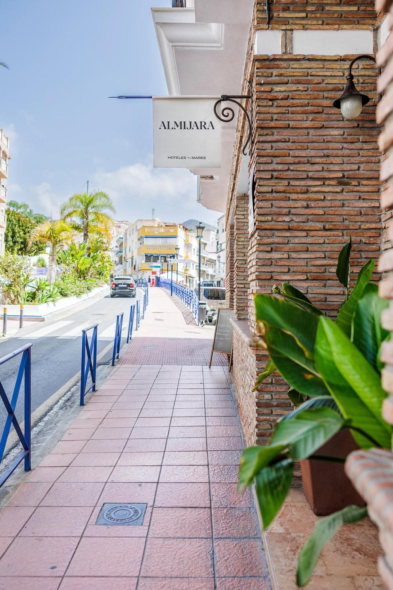 Hotel Almijara - Mares La Herradura  Exteriör bild