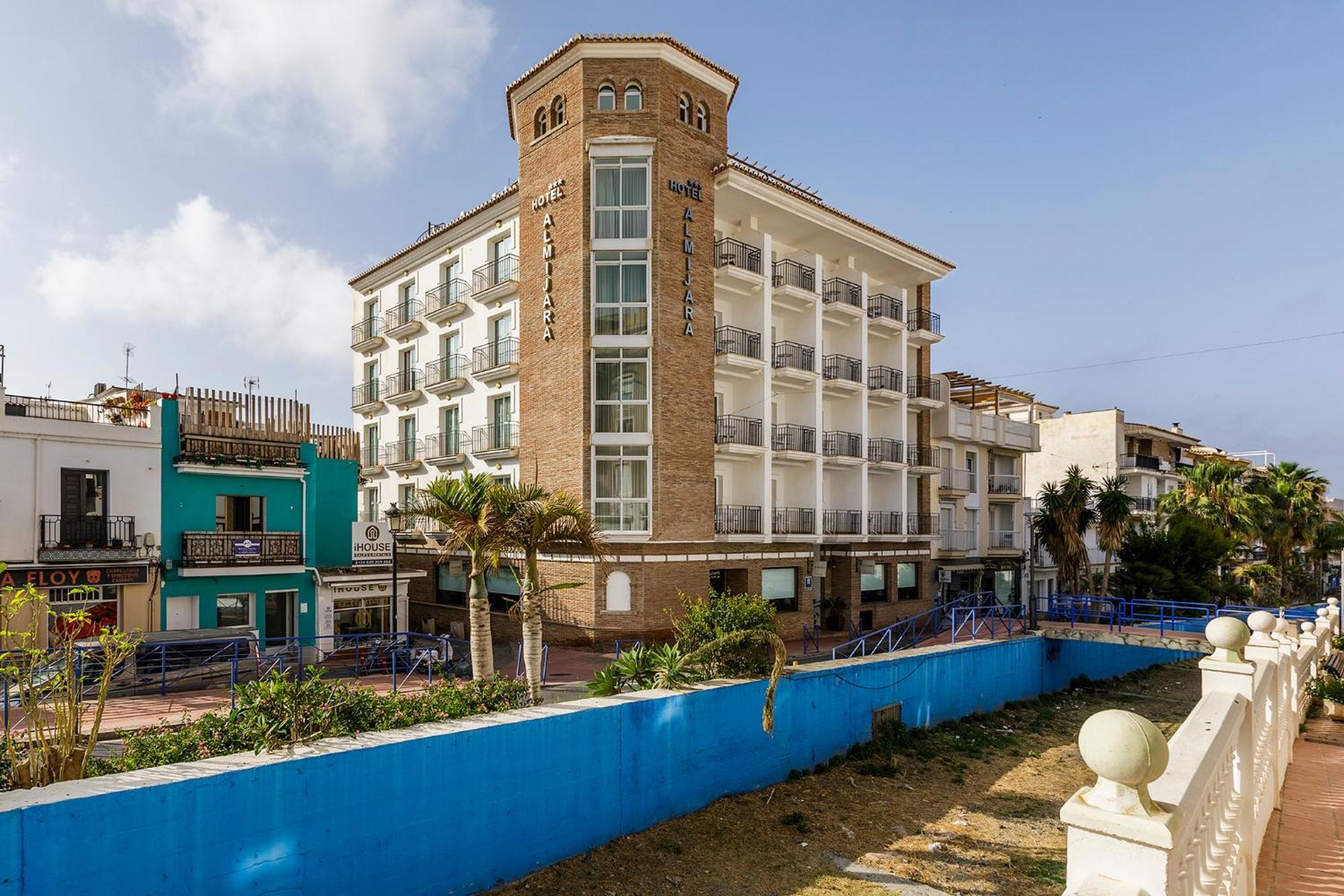 Hotel Almijara - Mares La Herradura  Exteriör bild