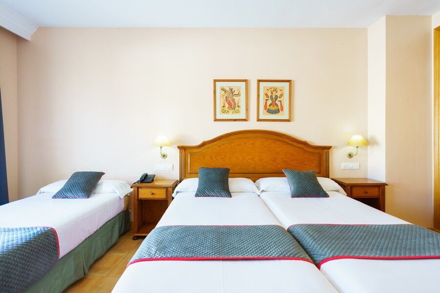Hotel Almijara - Mares La Herradura  Exteriör bild